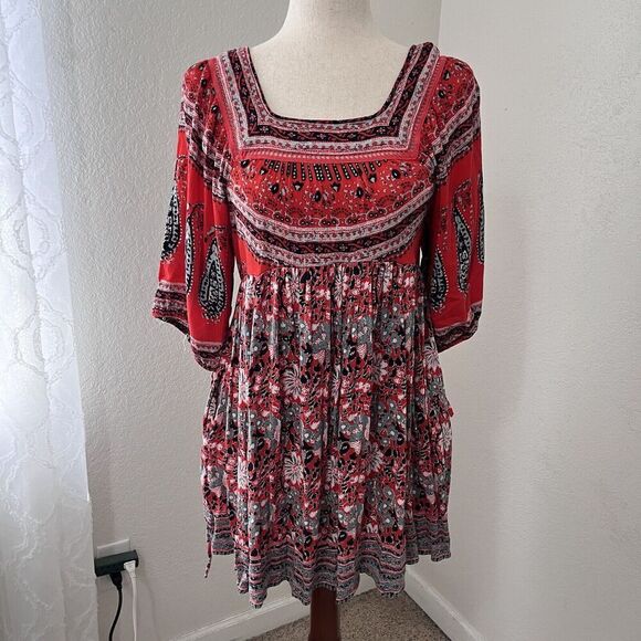 Free People Midsummers Dream Dress Size Small Red Floral Cutout Mini 1/2 Sleeve - Picture 2 of 10